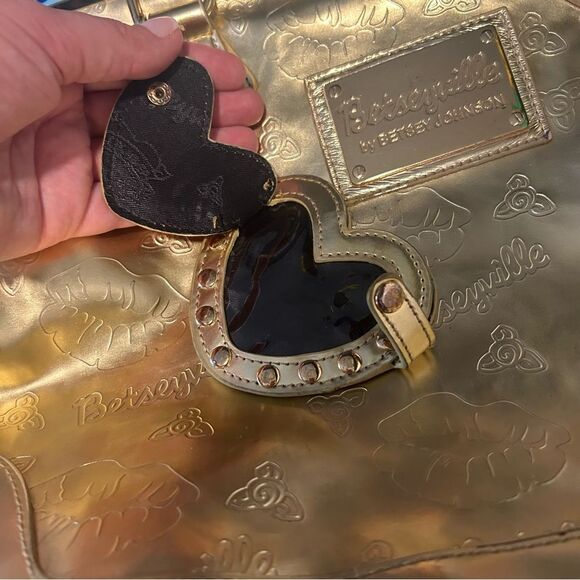 Y2K Betsey Johnson Gold Weekender Duffle Clutch GUC - Picture 5 of 7